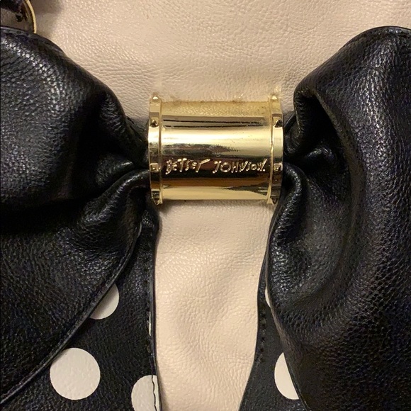 Betsey Johnson bow purse - Picture 2 of 4